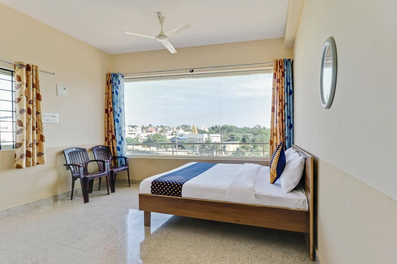 Spot On 76940 Sri Annapoorneshwari Residency Boarding & Lodging Hotel Hassan Buitenkant foto